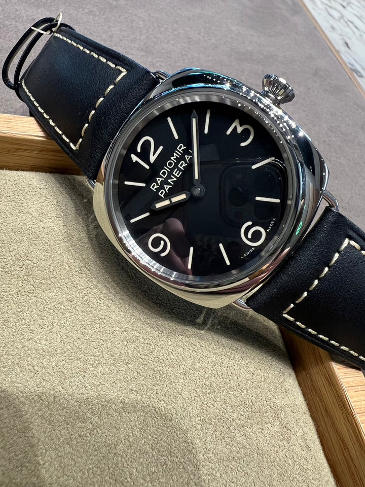 【新作入荷！】究極のシンプルモデル　ラジオミールオフィチーネPAM01382