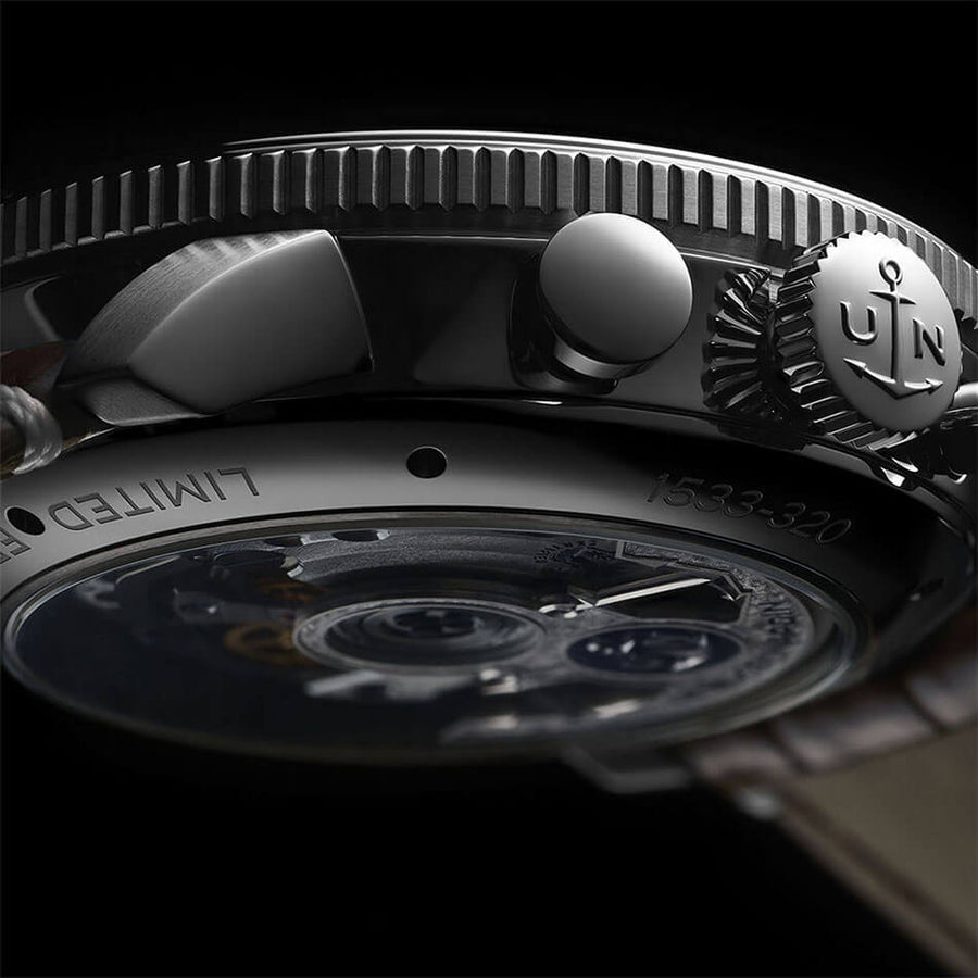 マリーン トルピユール アニュアル クロノグラフ 44mm